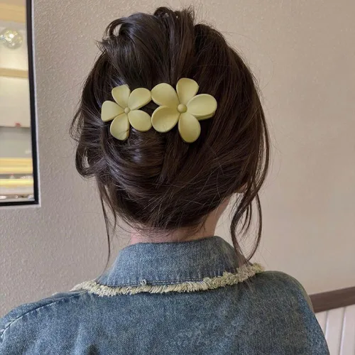 Miniatura 4 de AIUPUOC Pinzas para el pelo de flores, pasadores franceses mate, horquillas florales negras, pinzas de garra, antideslizantes, accesorios elegantes