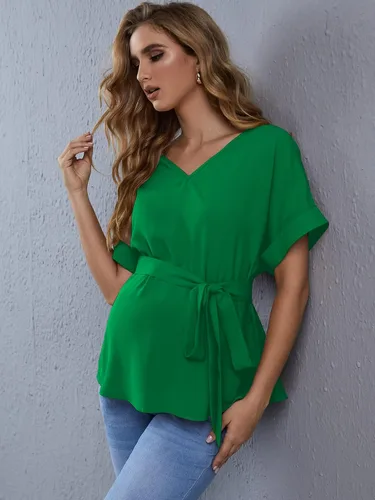 Miniatura 3 de OYOANGLE Blusa de maternidad de manga corta con cuello en V y cinturón para mujer