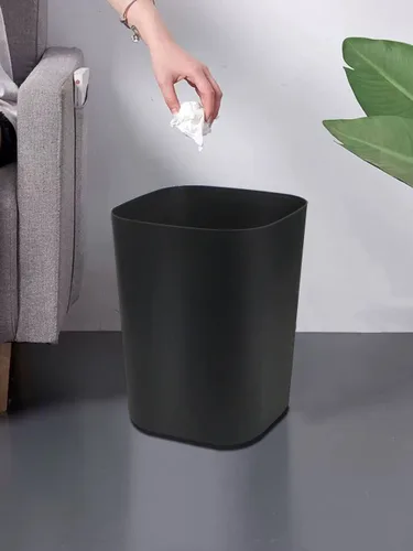Miniatura 4 de Besli Cubo de basura pequeño de 2 galones para baño, dormitorio, cocina, oficina (negro, 1 unidad)