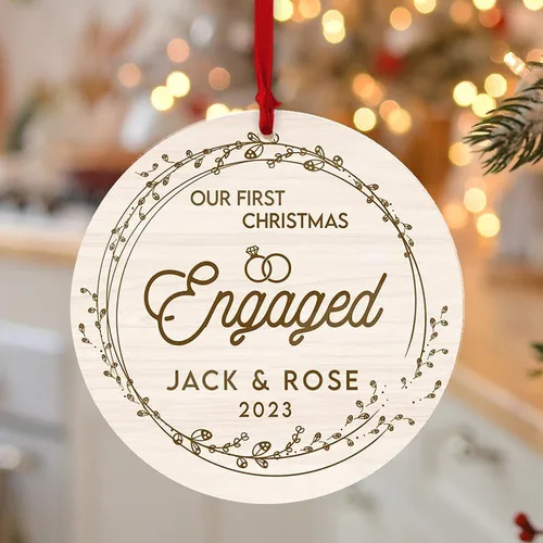 Miniatura 9 de Adorno de Navidad personalizado 2024; regalo de compromiso A1 para Co. Personalizar y apreciar
