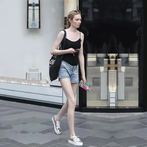 Miniatura 160 de HUA ANGEL Billetera para mujer, ultra delgada y delgada, con bloqueo RFID, tarjetero de crédito, doble embrague, carteras largas, regalo para A-ámbar