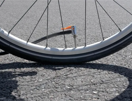 Miniatura 9 de Performance Tool Vortex E00004 Inflador de Neumáticos y de Bote 12V, Portabrocas de Aire con Bloqueo por Palanca, Cable de Alimentación Largo, Tres
