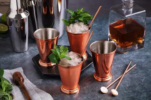 Miniatura 2 de Sol Living Juego de 4 tazas de julep de menta, con forro de acero inoxidable de 12 onzas, tazas de cobre hechas a mano Kentucky Derby, juego
