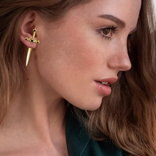 Miniatura 5 de Aretes de espada para mujer, aretes góticos punk, circonita cúbica, daga gótica, aretes de rosca en la parte posterior, regalos de joyería