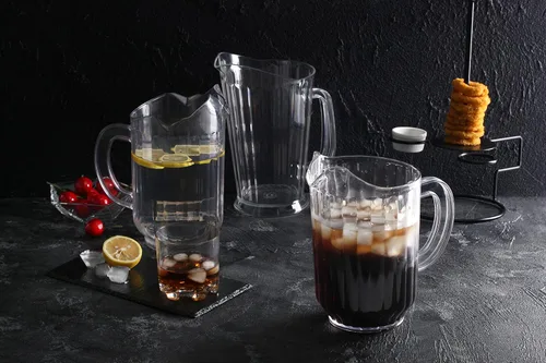 Miniatura 4 de New Star Foodservice Jarra de agua de plástico para restaurante con 3 boquillas, 60 onzas, transparente