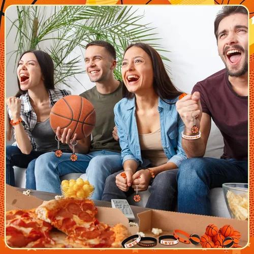 Miniatura 5 de Aoriher Regalos de fiesta deportiva de baloncesto para niños, 15 juegos de pulseras deportivas de silicona, mini bola antiestrés, llavero temporal
