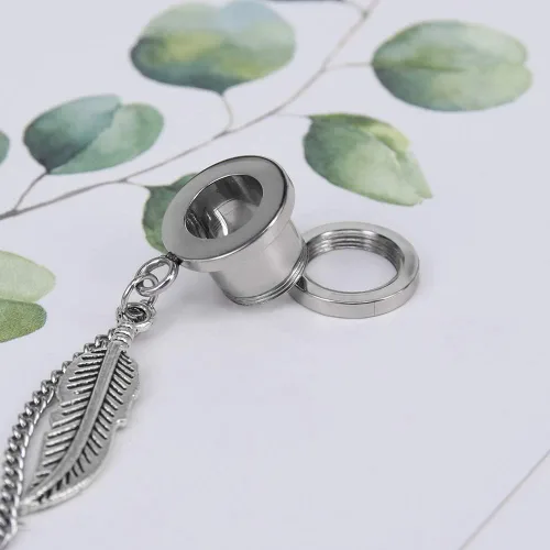 Miniatura 4 de ZS Vintage Moon Dangle Ear Tunnels Plug Stainless Steel Screw Ear Gauge Feather Chain Ear Expander Flesh Tunnels Piercing