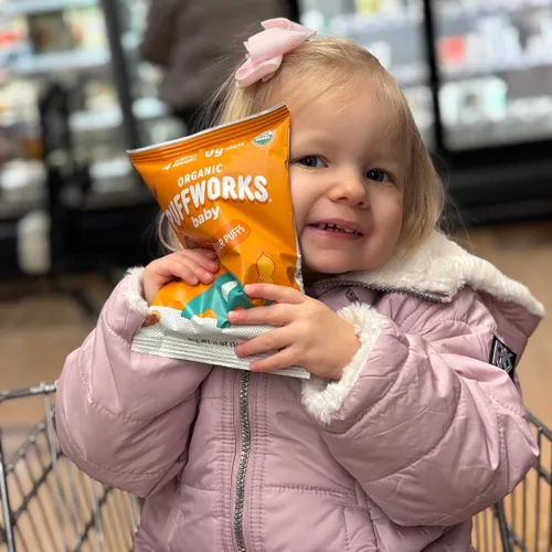 Miniatura 9 de Puffworks Baby Organic Peanut Butter Puffs, perfecto para la introducción temprana del maní, proteína a base de plantas, USDA orgánico, sin gluten
