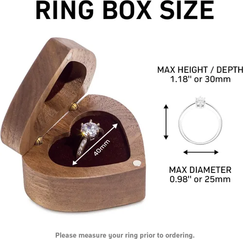 Miniatura 2 de Wislist Caja para anillo de compromiso de madera con forma de corazón grabado para propuesta de boda