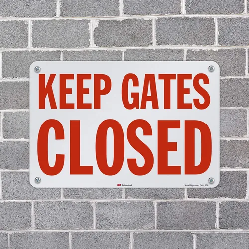 Miniatura 3 de Letrero con texto en inglés "Keep Gates Closed" de SmartSign 12 x 18 pulgadas, aluminio reflectante de grado de ingeniero 3M