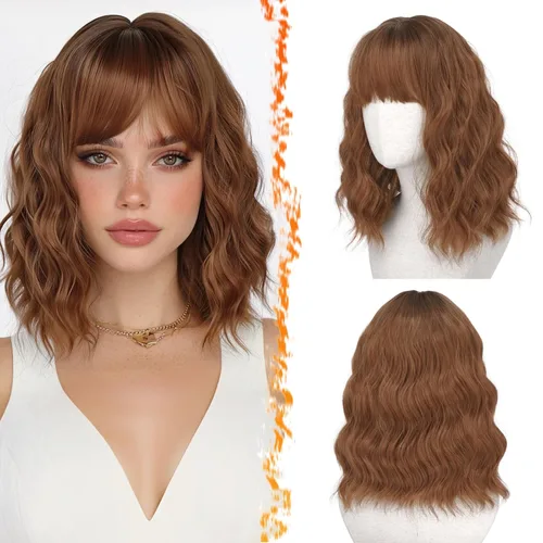 Miniatura 48 de BARSDAR Peluca rubia corta ondulada con flequillo, pelucas cortas onduladas de 14 pulgadas para mujer, pelucas sintéticas suaves hasta el hombro