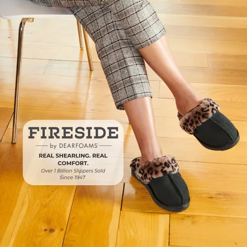 Miniatura 38 de Dearfoams Fireside Sydney Pantuflas anchas de piel de oveja para mujer, para interiores y exteriores