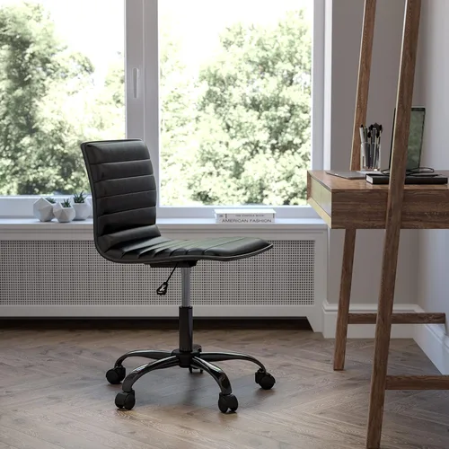 Miniatura 2 de Flash Furniture - Silla de oficina, vinilo negro, estructura negra, sin reposabrazos, asiento y respaldo acanalados, diseño de respaldo bajo