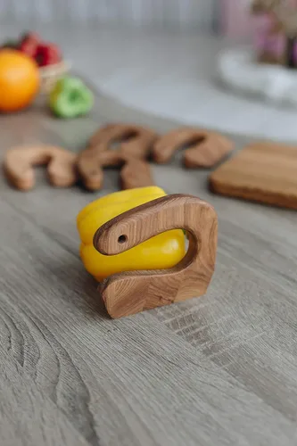Miniatura 2 de Cuchillo de madera seguro para niños, cuchillo Montessori de utensilios para niños, picador de verduras y frutas, madera de fresno