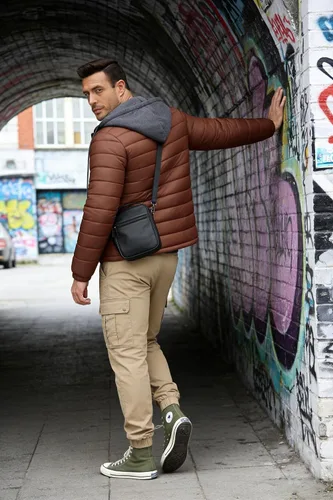 Miniatura 4 de SWISSWELL Chaqueta Puffer Ligera para Hombre con Capucha Acolchada Aislante Resistente al Agua Abrigo Cálido de Invierno con Cremallera y Capucha