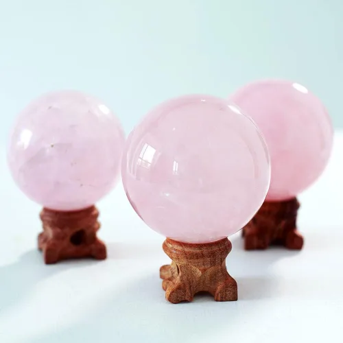 Miniatura 2 de KINO Esfera de cristal de cuarzo rosa de 2.559 in con soporte de madera, cristal natural curativo, piedra mineral, bola de adivinación, esfera
