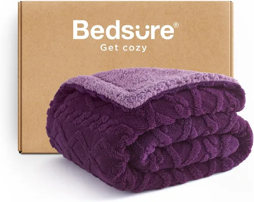Miniatura 26 de Bedsure Gentlesoft - Manta de forro polar Sherpa para sofá, mullida y acogedora manta de jacquard para mujer, regalo de Navidad, gruesa y cálida