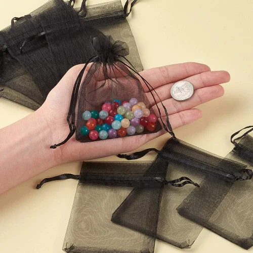 Miniatura 6 de Mega Pet Paquete de 100 bolsas de regalo de organza negra de 2.8 x 2.0 in, bolsas de satén con cordón, bolsas de regalo de joyería de caramelo