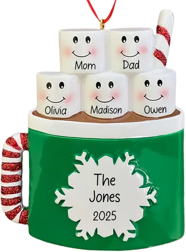 Miniatura 9 de Adorno de Navidad personalizado de la familia de 6 de chocolate caliente 2026 Malvaviscos personalizados en taza de cacao con bastón de caramelo