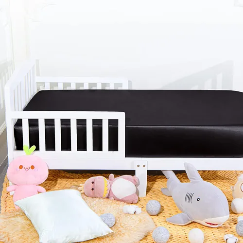 Miniatura 4 de NTBAY Sábana bajera ajustable de satén de seda, súper suave y sedosa de 28 x 52 pulgadas, para colchones estándar de cuna y de niños pequeños, Negro