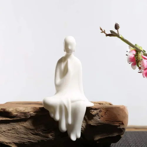 Miniatura 3 de KJYHXX Muebles de cerámica blanca del pequeño monje hecho a mano Home Deco regalo creativo (tranquilidad)