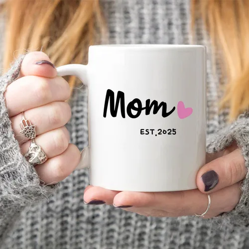 Miniatura 5 de MAUAG Mom Est 2025 Taza de Café, Taza para el Día de la Madre, Regalos para la Nueva Mamá para Mujeres Ella, Taza para Mamás Primerizas, Blanca 11