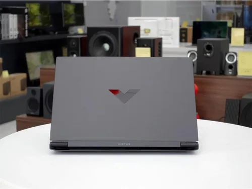 Miniatura 2 de HP Victus 15 - Laptop para juegos, pantalla FHD de 15.6 pulgadas de 144 Hz, AMD Ryzen 5 7535HS, 16 GB DDR5 RAM, SSD PCIe M.2 de 512 GB, NVIDIA