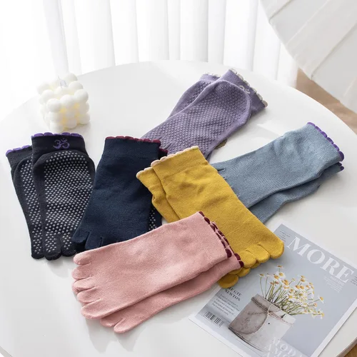Miniatura 7 de Calcetines de yoga con dedos de pilates con empuñaduras para mujer, antideslizantes, acolchados, florales, calcetines tobilleros para baile de ballet