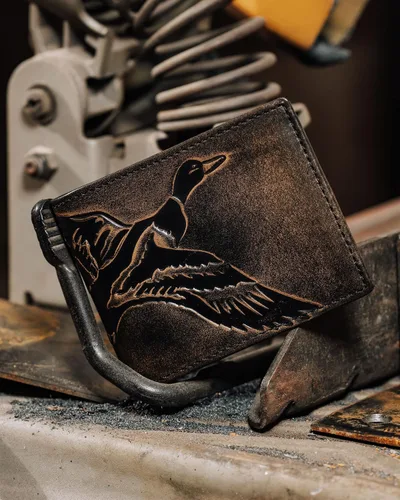 Miniatura 4 de HoJ Co. DUCK - Cartera plegable para hombre Cartera para hombre deportista al aire libre Cuero de grano completo pulido a mano Cartera delgada