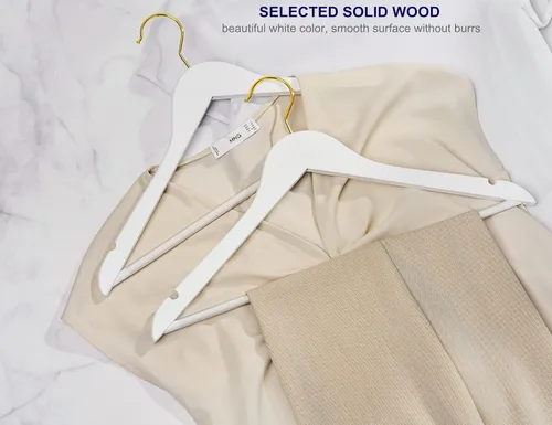 Miniatura 4 de Amber Home Paquete de 30 perchas de madera maciza para trajes, perchas de madera con acabado blanco liso con barra antideslizante para pantalones