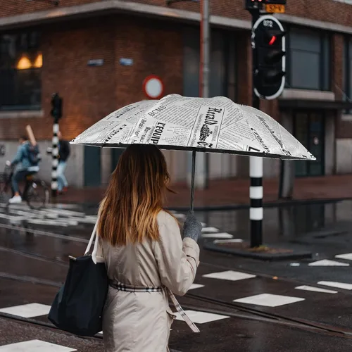 Miniatura 7 de YUEHUA Sombrilla pequeña compacta para lluvia resistente al viento paraguas negro portátil para lluvia paraguas plegable para automóvil paraguas