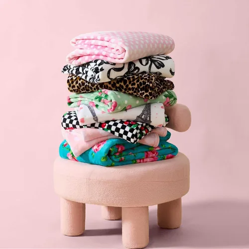 Miniatura 5 de Betsey Johnson - Manta de felpa para sofá o cama, suave manta reversible de forro polar occidental, acogedora manta suave impresa, lazos de ballet
