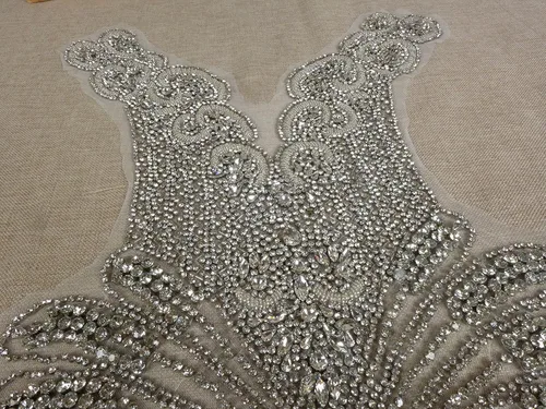 Miniatura 8 de Labellezalady - Parche de aplique de corpiño completo de lujo con strass hechos a mano, strass de plata brillante para corpiño de vestido de novia