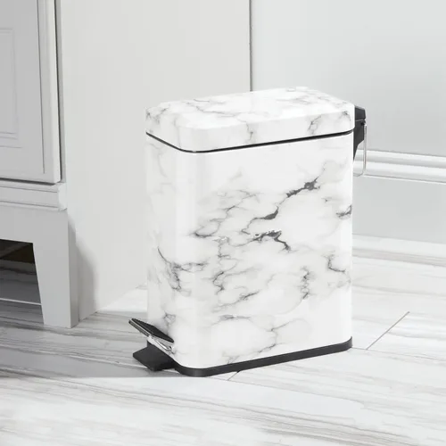 Miniatura 3 de mDesign Pequeño y moderno cubo de basura rectangular de metal con tapa y pedal de 1.3 galones, compacto, con cubo interior extraíble con asa
