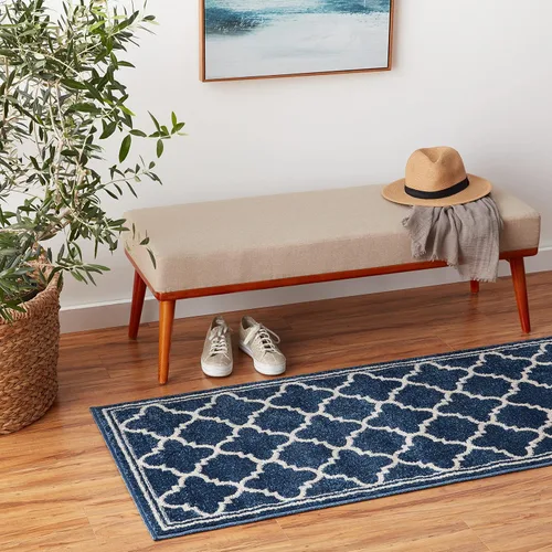 Miniatura 2 de SAFAVIEH Amherst Collection Alfombra Decorativa - 2'3" x 5', Azul Marino & Beige, Diseño Marroquí de Enrejado, Sin Desprendimiento y Fácil Cuidado