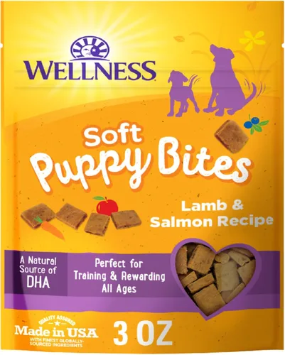 Miniatura 9 de Wellness Golosinas para cachorros, naturales, golosinas de entrenamiento, sin granos, cordero suave y salmón (bolsa de 8 onzas)