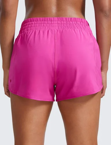Miniatura 78 de CRZ YOGA Pantalones cortos de correr de cintura alta para mujer de 2.5 pulgadas, forro de malla de secado rápido para entrenamiento deportivo