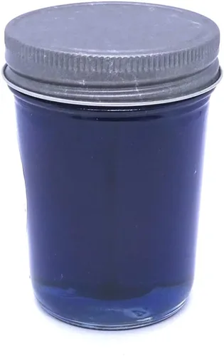 Miniatura 2 de Vela en tarro clásica inspirada en la noche de mediados de veranos con aroma a base de aceite mineral de hasta 90 horas The Gel Candle Company