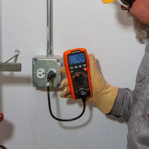Miniatura 8 de Klein Tools ET270 Multímetro digital de rango automático, CA/CC, resistencia, continuidad, probador de receptáculo GFCI con cables de prueba y cable