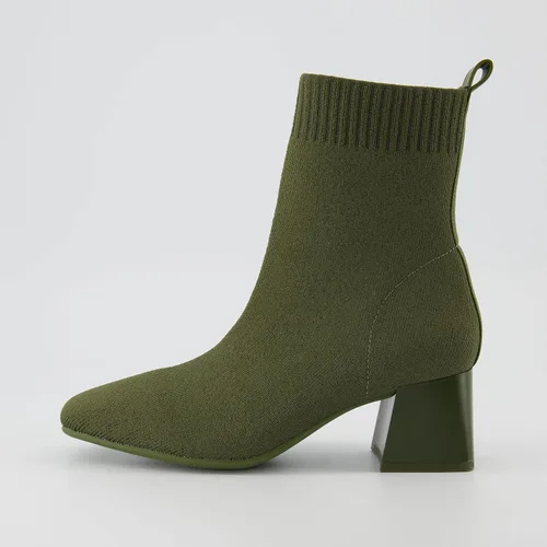 Miniatura 2 de CUSHIONAIRE Botas Milo Stretch para mujer + espuma viscoelástica, anchos disponibles