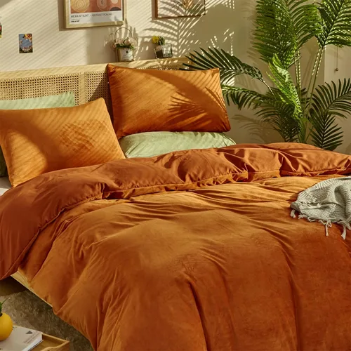 Miniatura 10 de CLOTHKNOW - Juego de edredón verde militar tamaño completo de 3 piezas, juego de ropa de cama verde oscuro, edredón suave con 2 fundas de almohada