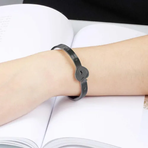 Miniatura 3 de MYNENEY Juego de pulsera con cerradura y llavero para parejas, brazalete de corazón de acero inoxidable para hombres y mujeres, regalo romántico