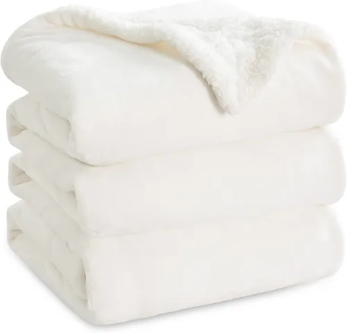 Bedsure Manta de tamaño Queen de vellón sherpa para la cama, manta gruesa y cálida para el invierno, suave y mullida, para el otoño, color blanco,