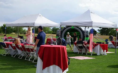 Miniatura 7 de Undercover Canopy Comercial 10x10 con paredes