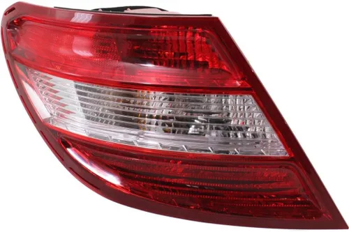 KarParts360 Conjunto de luz trasera para Mercedes-Benz C300/C350 2008 09 10 2011 lado del conductor para MB2800129 | 204 906 83 02