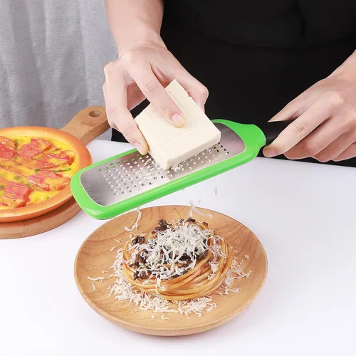 Miniatura 2 de Rallador de queso de mano, pelador de cítricos de limón de acero inoxidable, rebanador plano de mano para queso, limón, chocolate y especias/agujero