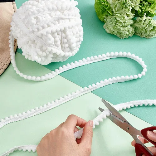 Miniatura 3 de PH PandaHall 25 yardas, pompones, adornos de flecos, 1/2 pulgada (0.472 in), borde único, cinta de coser blanca, pompones para manualidades, Blanco