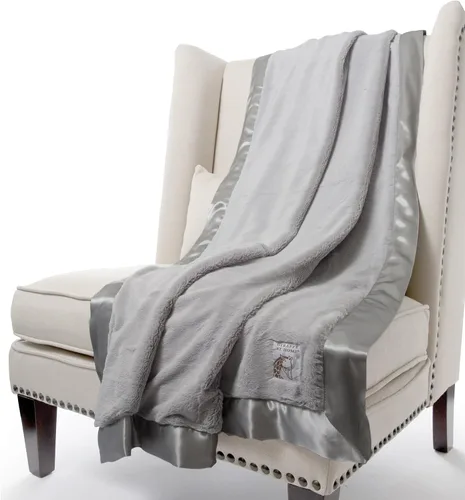 Little Giraffe Manta de Lujo para Sofá - Manta Suave de Pieles Sintéticas con Borde de Satén para el Hogar - 59" x 88" - Plata