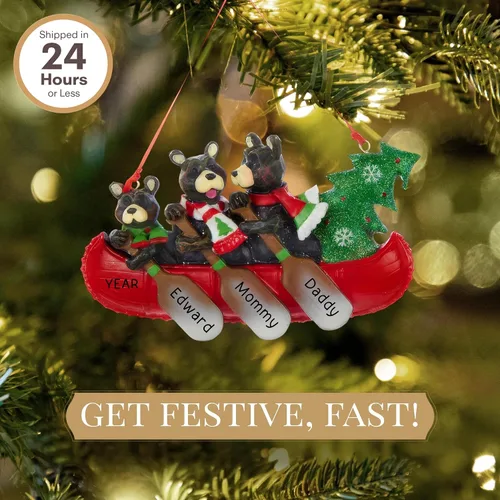 Miniatura 2 de Adorno personalizado para familia de 3 2026 Adornos de Navidad de oso grabado con láser las 24 horas para árbol Regalo de recuerdo de canoa