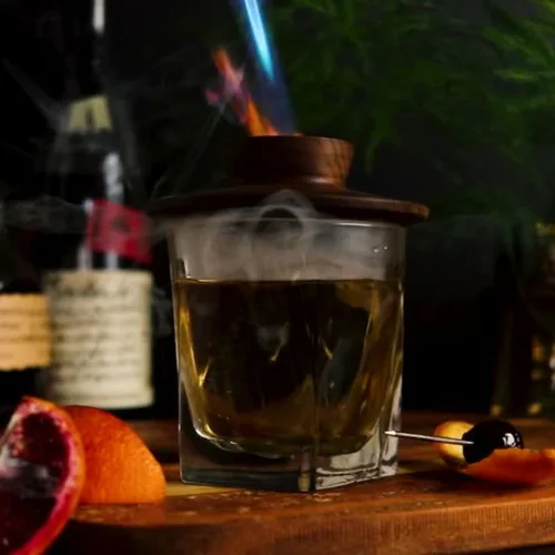 Miniatura 9 de Paquete de ahumador de cócteles Smokeshow con antorcha de cocina, seis sabores de astillas de madera, manzana, nogal, arce, mezquite, cereza y roble